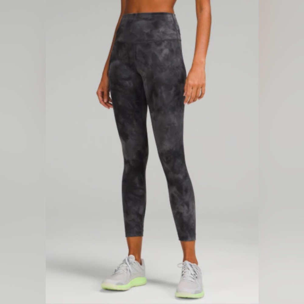 lululemon Wunder Train HR Crop 23" DDPG in size 8 NWT